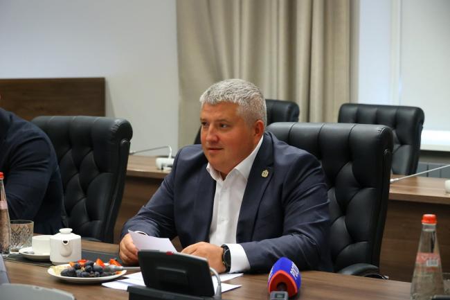 Трон для Дронова